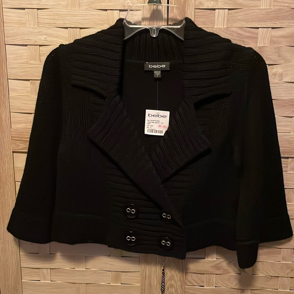 NWT Bebe acrylic/wool cropped black front button closure sweater, Size S